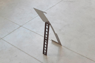 Gabriele Garavaglia, W 3 L λ, λ (2012)
Steel, oil paint, cardboard, acrylic spray paint
79 x 21 x 40 cm