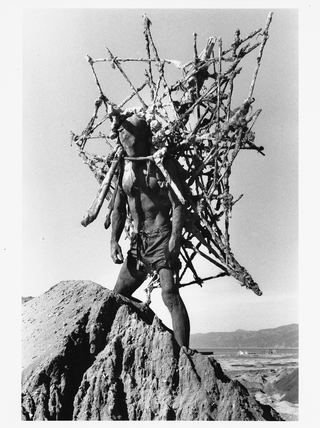 Kim Jones, Mudman Hill, 1975