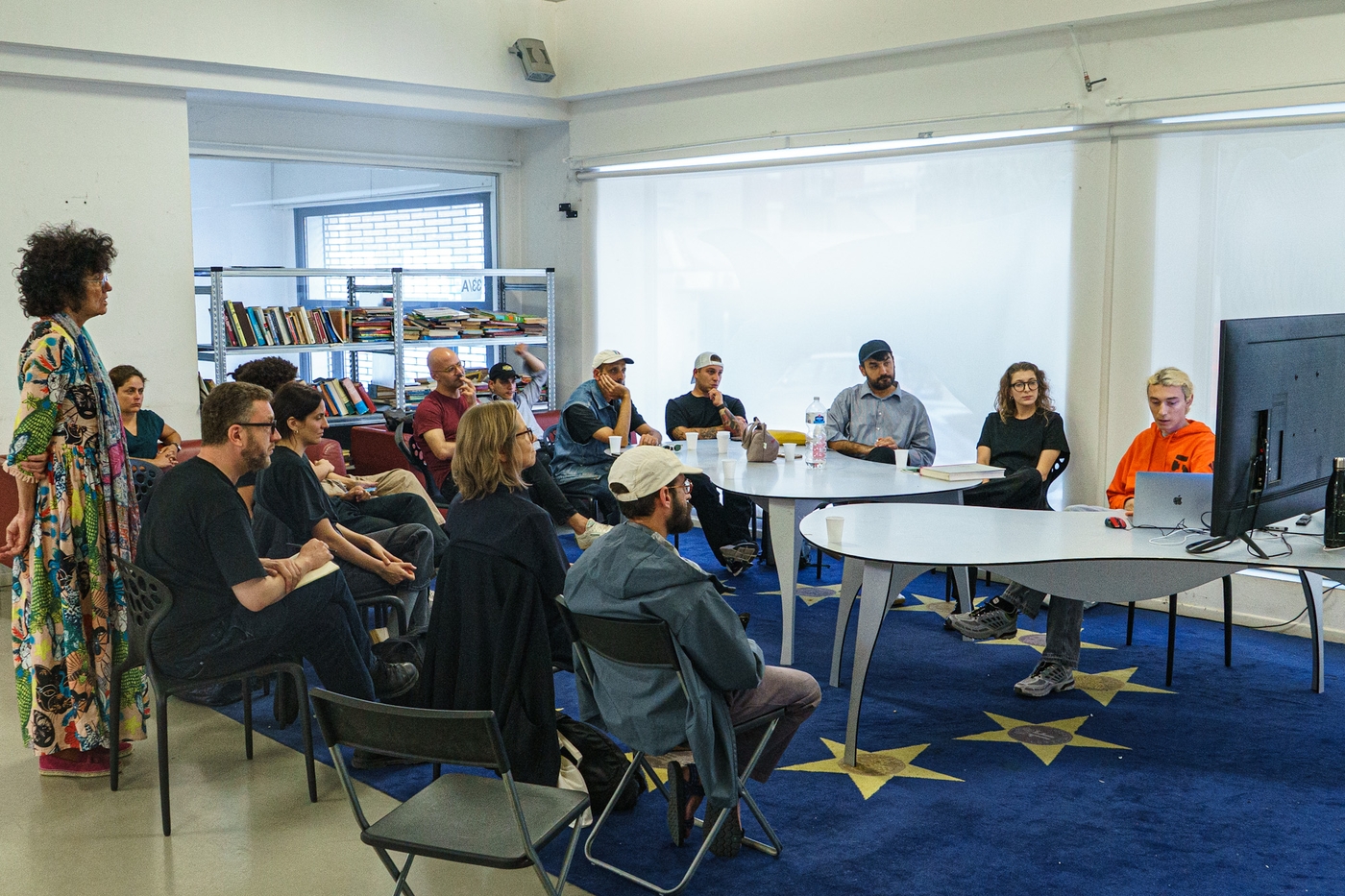 Presentazione artisti VIR, Kuril Chto