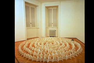Stefano Arienti, Senza titolo, 1988
(Untitled)
Folded book
dimensioni variabili
Studio Guenzani, Milano