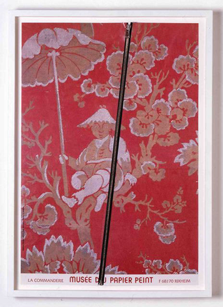 Stefano Arienti, Cinesino Tapezzeria, 2006
(Chinese Tapestry)
Red zip fastener on poster
60 x 40 cm
Studio Guenzani - Guenzani via Melzo 5, Milano
Courtesy: Studio Guenzani, Milano 
