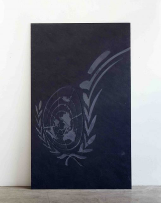 Stefano Arienti, Nazione Unite, 2006
(United Nations)
Slate
215 x 130 cm
Studio Guenzani - Guenzani via Melzo 5, Milano
Courtesy: Studio Guenzani, Milano 