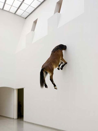 Maurizio Cattelan, Senza titolo, 2007
Taxidermy
300 x 168,5 x 80 cm
Courtesy: Marian Goodman Gallery, New York