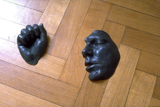 Massimo Kaufmann, Rime sparse (Figura n. 6), 1997
bronzo
175 x 40 cm
Studio Guenzani, Milano