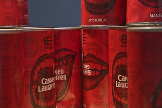 Yoshua Okón, Canned Laughter, Veduta dell’installazione