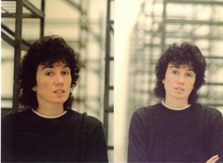 People | Family, Patrizia all'interno dell'installazione di Mona Hatoum, 1996