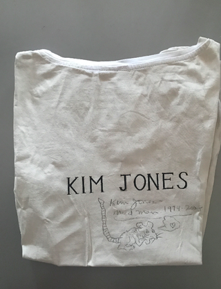 Collezione 2000 - 2010, Kim Jones
Mud Man, 2008
matita e acrilico su maglietta