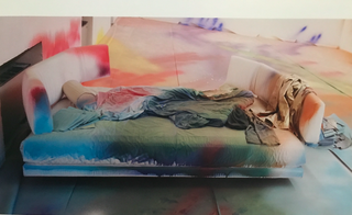 Collezione 2000 - 2010, Katharina Grosse
If Music No Good I No Dance, 2004
letto Tangeri Bed, acrilico su libri, vestiti, piumino, l’opera può essere installata a discrezione del proprietrario che farà avere all’artista documentazione delle interpretazioni dell’opera
200 x 135 x 40 cm