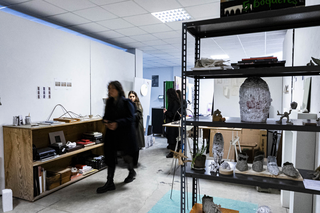 Viafarini Open Studio, Ping Pong